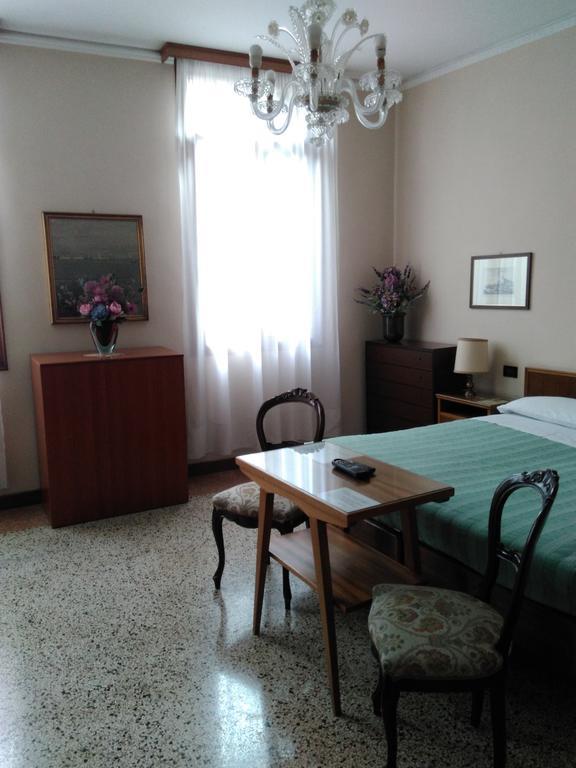 Albergo Al Gobbo Venedig Exteriör bild