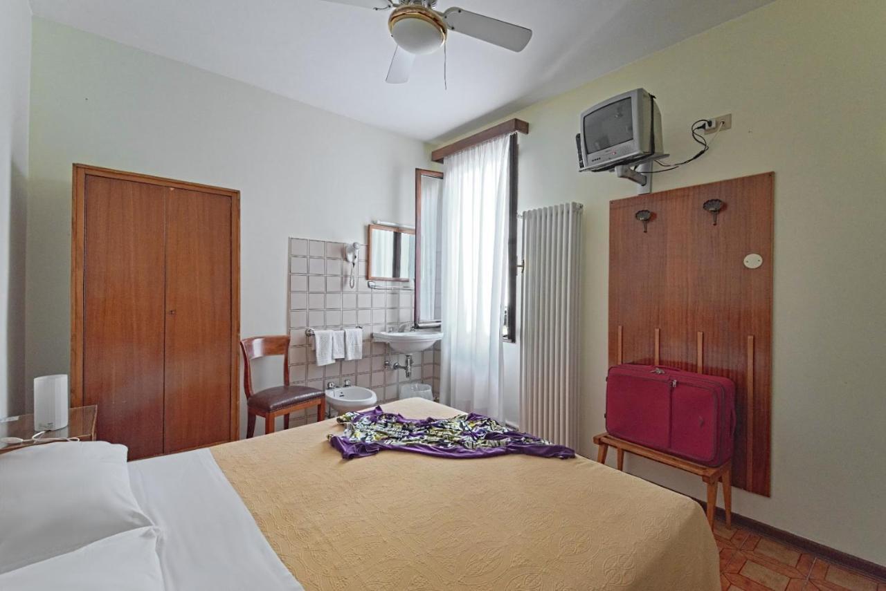 Albergo Al Gobbo Venedig Exteriör bild